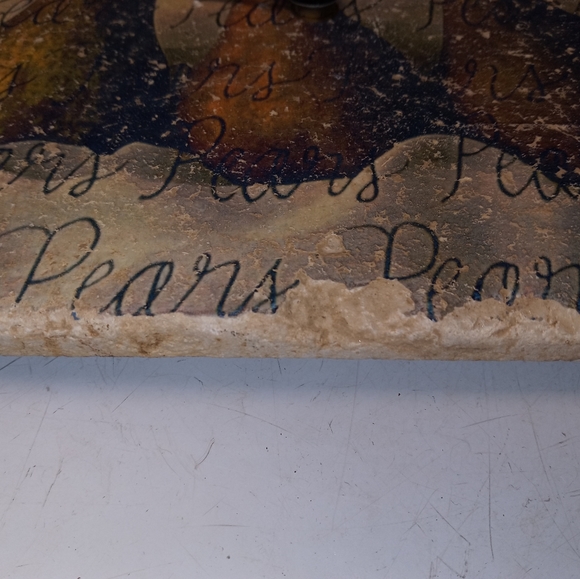 🍐Cast Stone Square Pear Clock - Picture 4 of 6